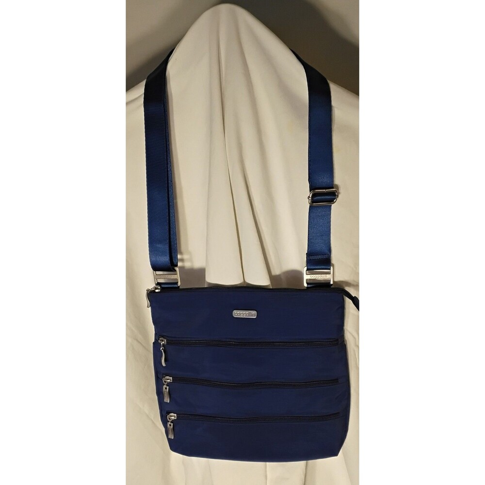Baggallini Big Zipper Travel Crossbody Bag Blue 11.5x11.5  Excellent
